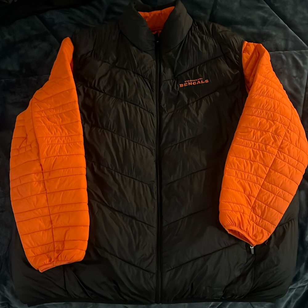 Cincinnati Bengals 3 in 1 Puffer Jacket & Vest